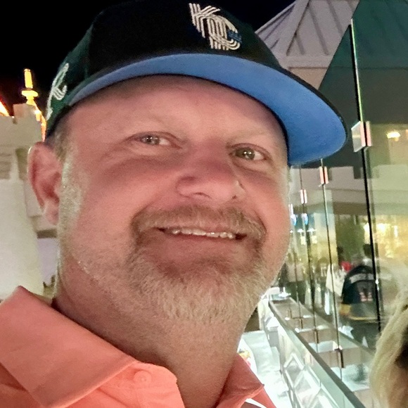 Meet your Posher, Josh - Picture 1 of 1